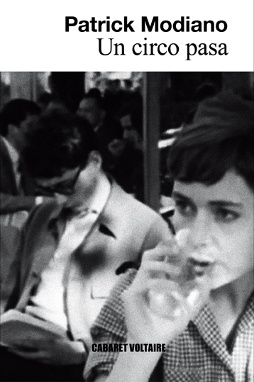 Descargar UN CIRCO PASA